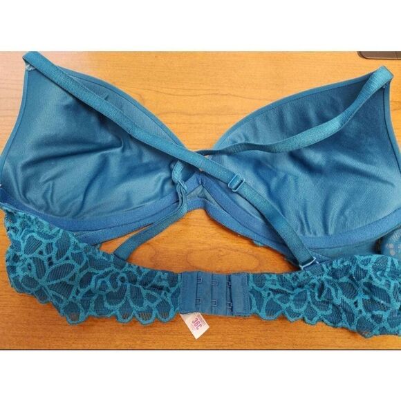 SET OF 2 36C Bras. 1-SO Aqua with lace wings. No underwire 1-no brand Navy space - Picture 5 of 11